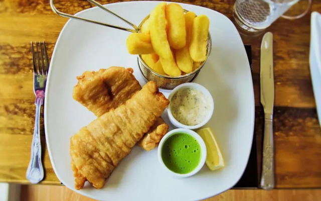 The Bridge of Cally Hotel