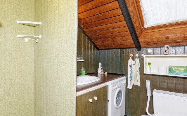 8 Person Holiday Home in Logstor-by Traum