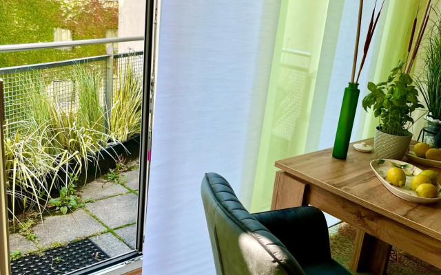 Luxurious city apartment incl garage and terrace