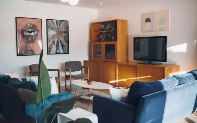 Lakeview Mid Century Luxury Cottage Citq 311414