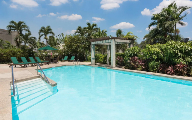 Holiday Inn & Suites Manila Galleria by IHG