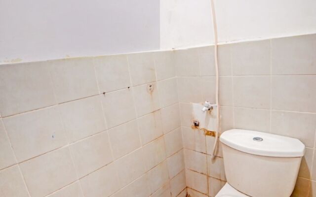 Darussalam Inn By Oyo Room