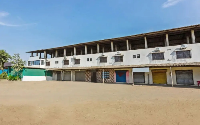 OYO 24435 Shubham Lodging And Boarding