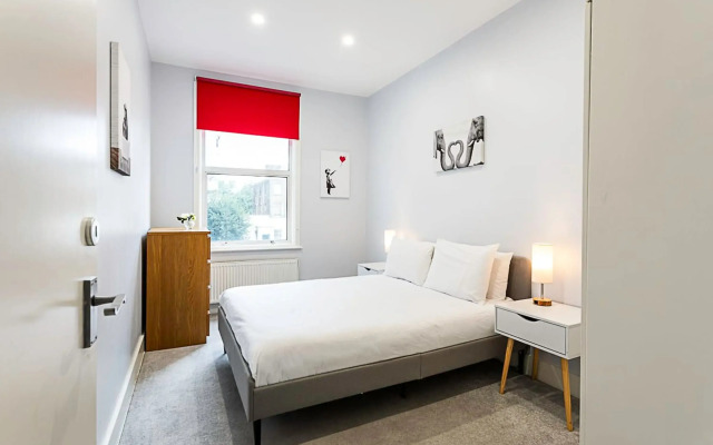 Modern Clapham Apartment