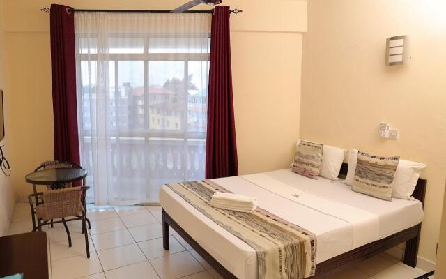 Merry Villa Hotel & Apartments