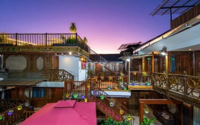 Yuxue Qingcheng Snowview Boutique Inn