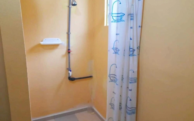 OYO Home 90333 Tiny Room Homestay