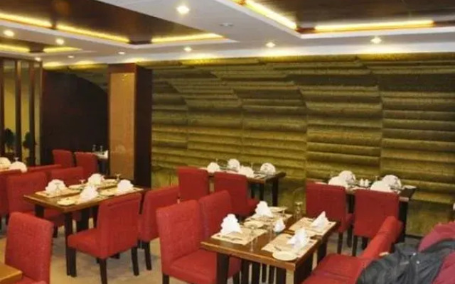 Hotel Holiday Villa