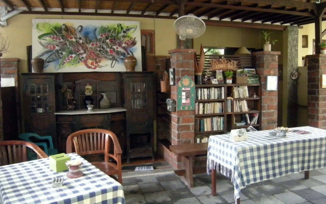 Jambu Inn