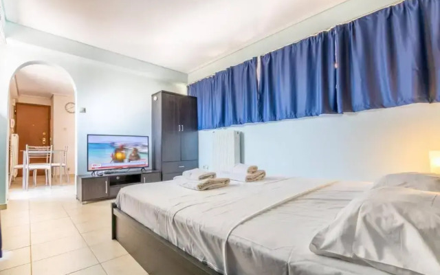 Penthouse with big terrace 2 mins from the metro