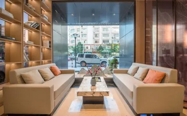 Nanxi Xiaozhou Hotel (Baili Square Xindacheng Branch)