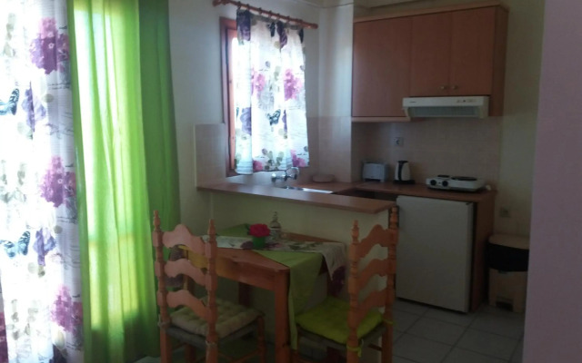 Lia Sofia Apartments