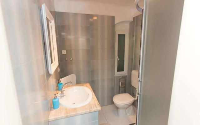 Apartments Mira