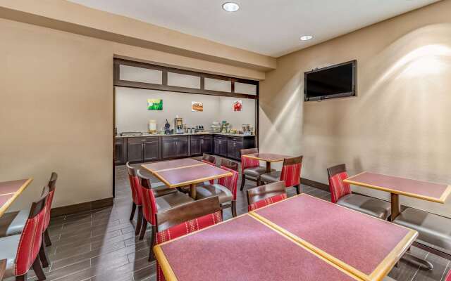 Quality Inn West Plano - Dallas