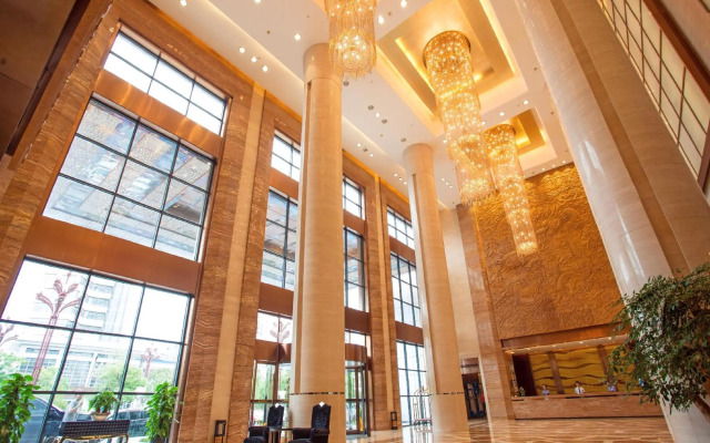 Jinlong Yufeng Hotel
