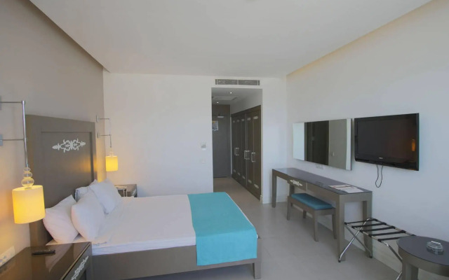Rexene Resort Hotel & Spa