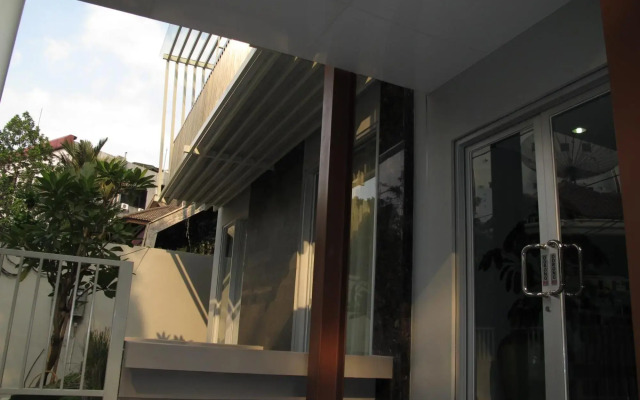 Sampit Residence Managed by FLAT06