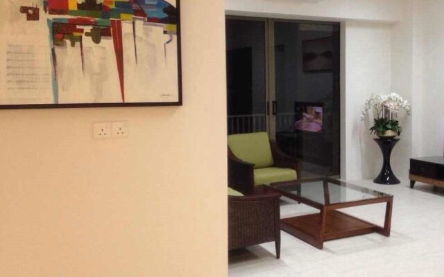By The Sea-Panoramic Seaview Luxury Suite