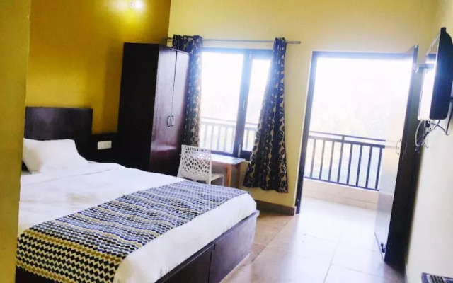 Hotel Trishul Regency
