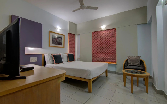 Tristar Service Apartments