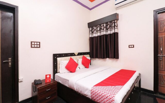 Tr Hotel By OYO Rooms