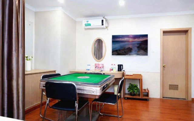 GreenTree Inn Zhangjiakou Jinding Ci’er Mountain Road Business Hotel