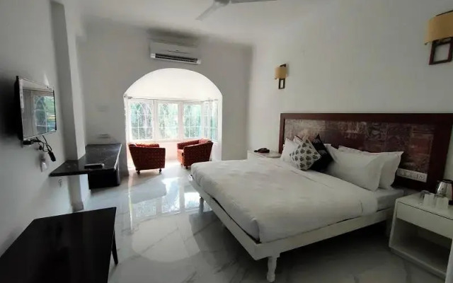 Hotel Meera
