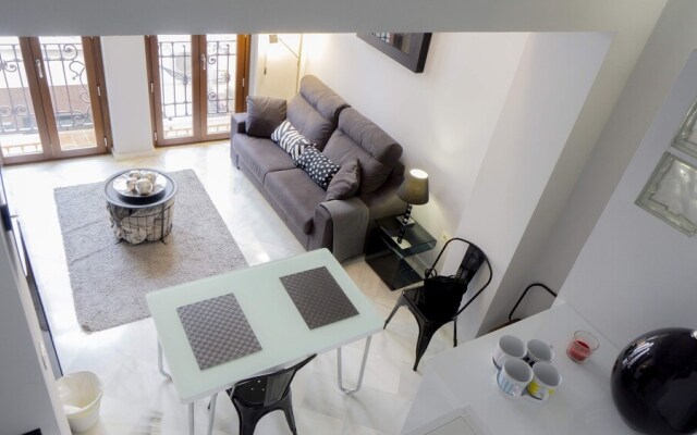 Duplex cerca de la Catedral