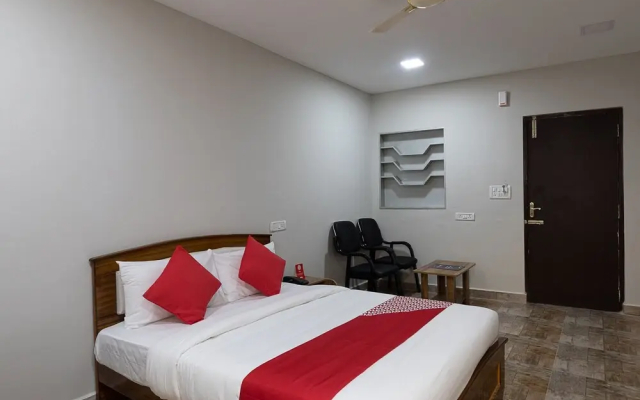 Capital O 39352 Nestle Inn