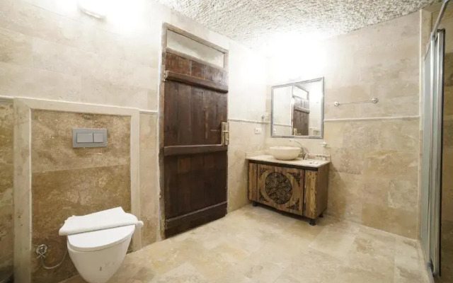 Melek Cave Hotel