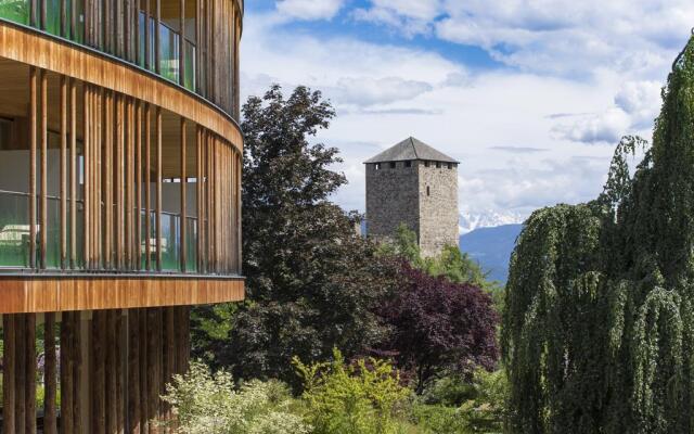 Hotel Der Waldhof ****s Völlan bei Meran Südtirol