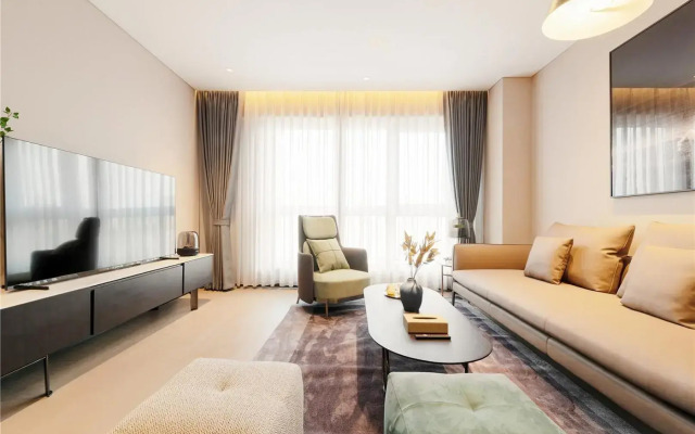 Cresasia Residence
