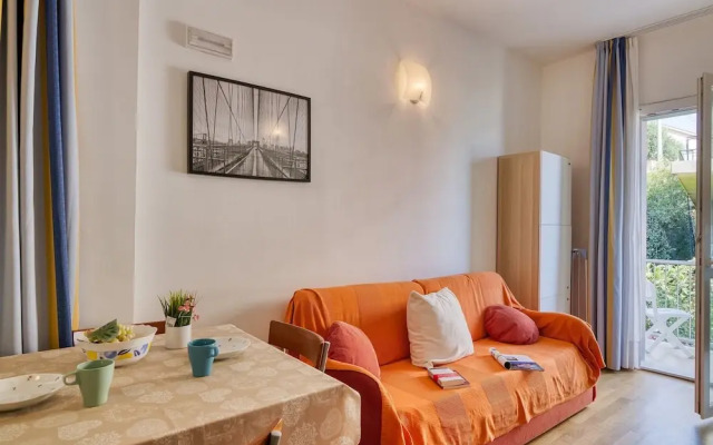 Frontline Beach 6 - B3 - Near To The Sea