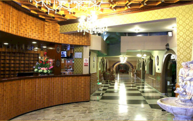 The Rokes Plaza Hotel