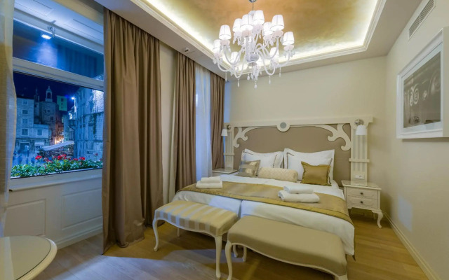 Piazza Heritage Hotel
