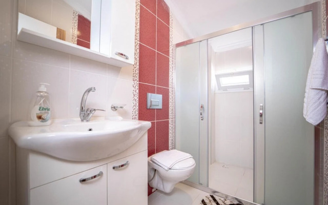 Nice Apartment With Fascinating View in Fethiye