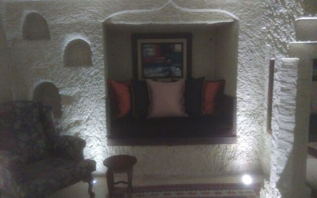 Ortahisar Cave Hotel