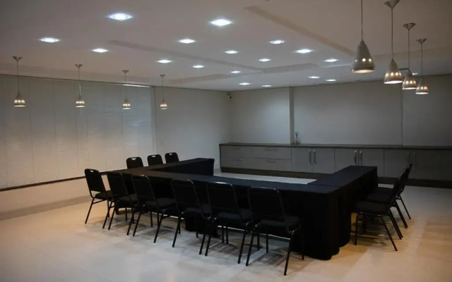 Maximus Sottile Hotel