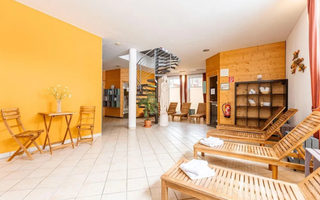 Nice Studio With Balcony