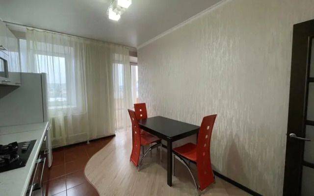 Grant Apart on Fomina Street