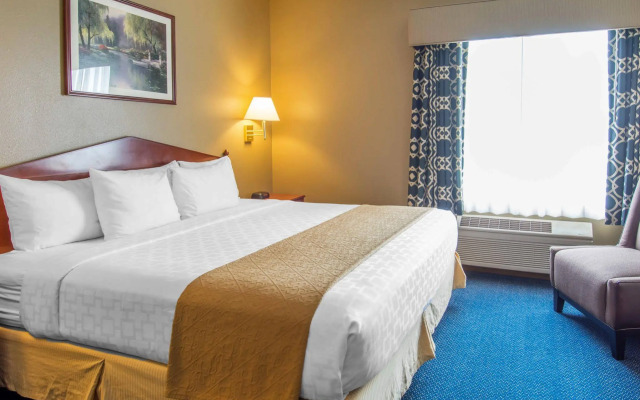 Garner Hotel Liberty Lake by IHG