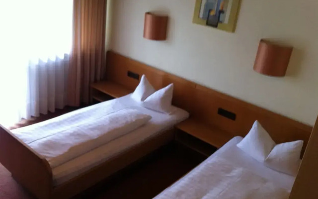Hotel Bacchusstube garni