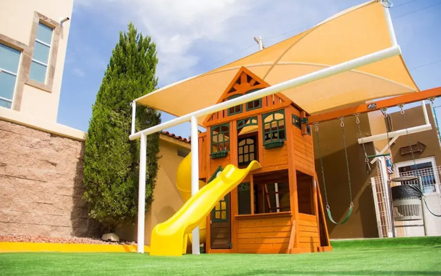 Copper Canyon Boutique Hotel