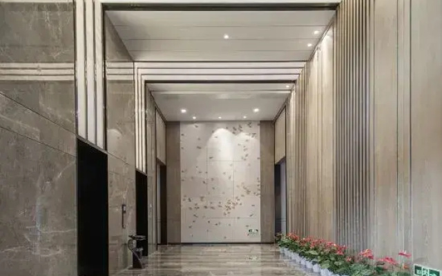Veegle By Landison  Guojin Hotel