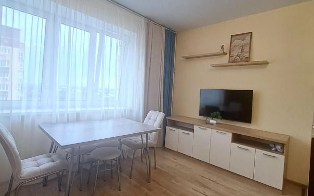 Апартаменты на улице Западносибирская 2 к1