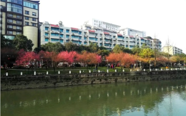 Chengdu Tianfu Pretty Hotel