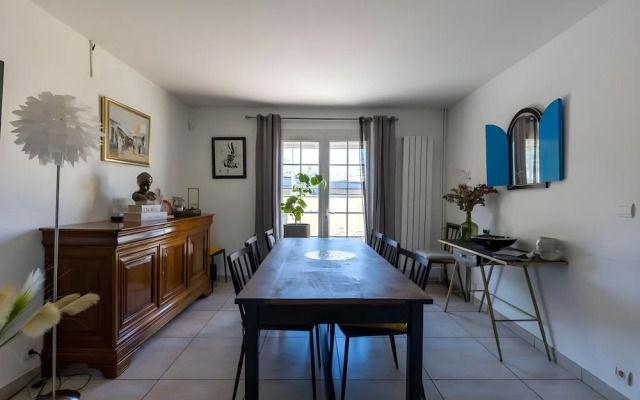 Trackside Retreat - Ideal Base in Le Mans