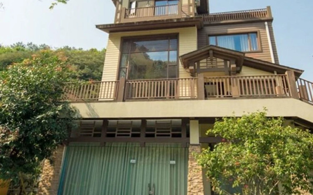 Vatican's Home Qingyuan