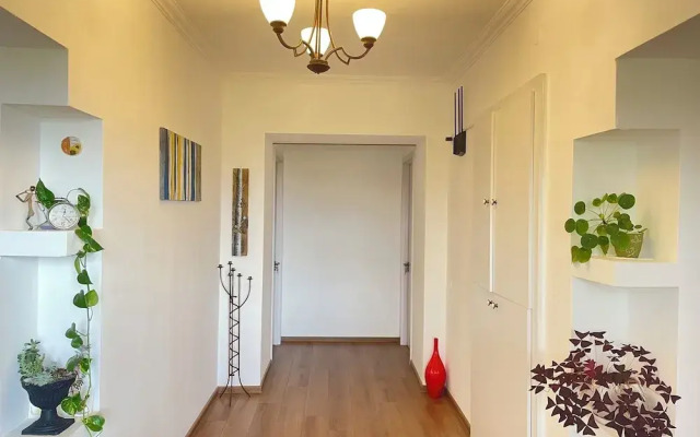 Friendly Home