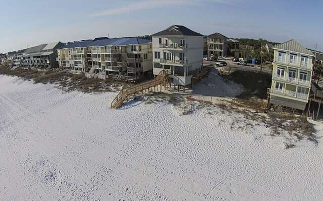 Gulf Breeze by Five Star Properties